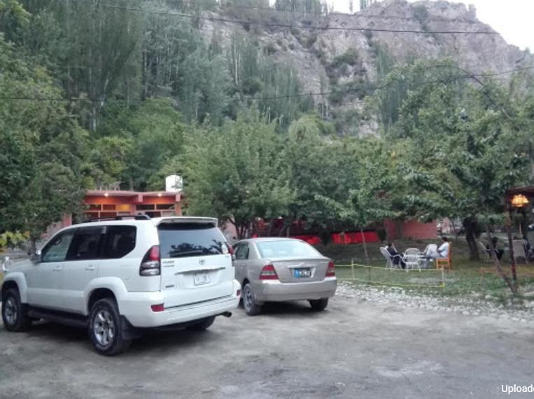 Northern Sapphire Karimabad  Exterior photo